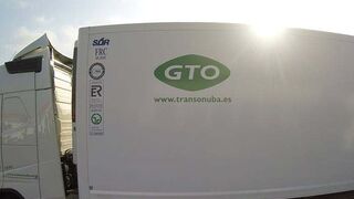 Grupo Transonuba incorpora 60 semirremolques frigoríficos SOR