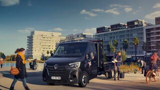Renault Trucks lanza una oferta para adquirir un furgón Master Red