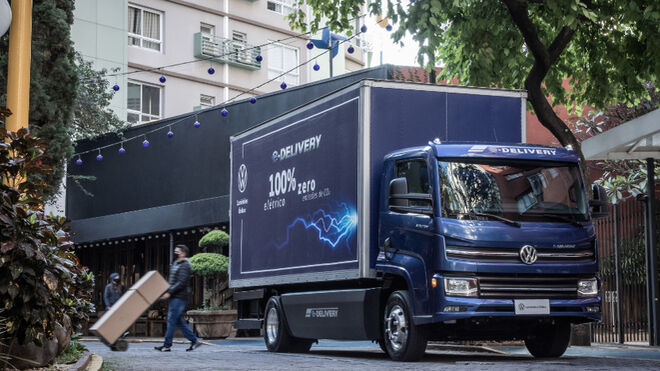 Volkswagen lanza el primer camión eléctrico fabricado en Brasil