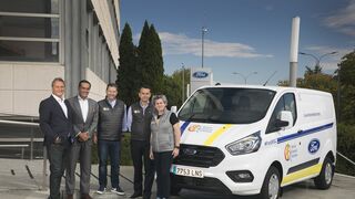 Ford cede una Transit a la ONG del chef José Andrés