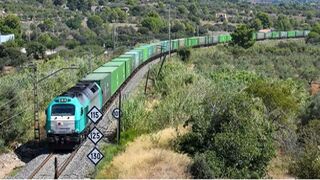 El tren no arranca: las toneladas que se mueven en ferrocarril caen un 12% en el segundo trimestre