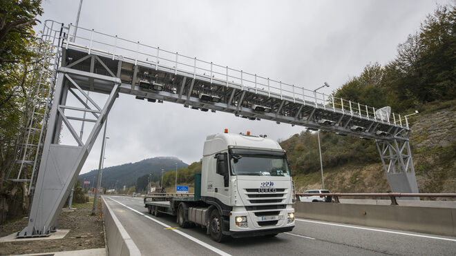 El 23 de enero entran en vigor los nuevos peajes para camiones de Guipúzcoa