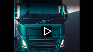 Volvo Trucks  te enseña a cargar un camión eléctrico