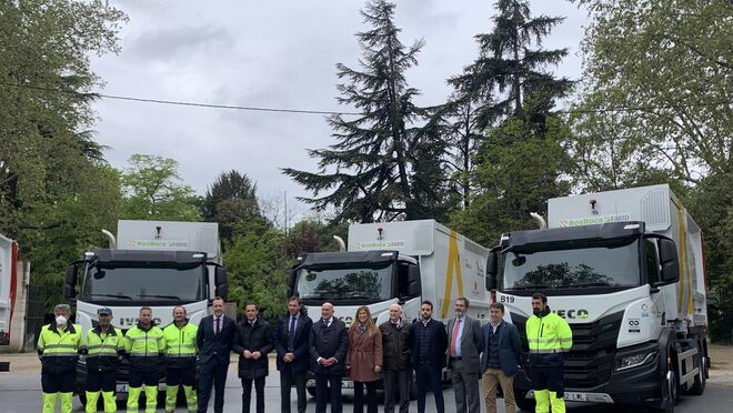Valladolid incorpora 10 nuevos camiones de limpieza de GNC