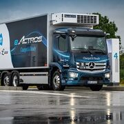 Simon Loos adquiere siete Mercedes-Benz eActros con refrigeración de Frigoblock