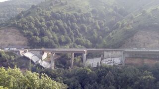 Nuevo derrumbe en el viaducto del Castro de la A-6, cerrado hace un año