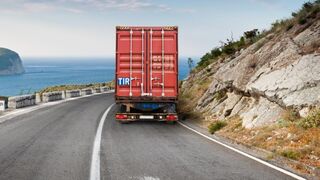 El convenio TIR dobla el número de aduanas que un camión puede atravesar