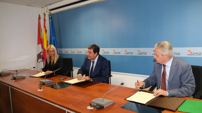 Switch Mobility firma un acuerdo con empresarios y Gobierno de Castilla y León