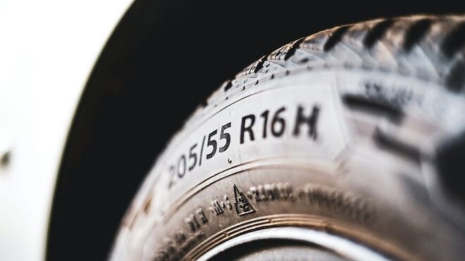 ¿Lleva tu furgoneta los neumáticos adecuados?