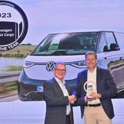 Volkswagen recibe el premio 'Van of the Year' con la ID. Buzz Cargo