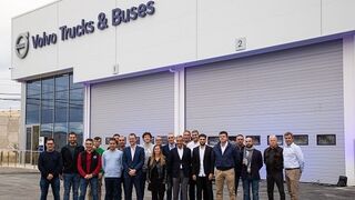 EKAM, concesionario de Volvo Trucks, estrena instalaciones en La Coruña