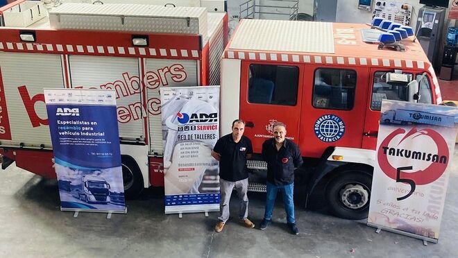 ADR98 repara gratis un camión de los Bomberos de Valencia