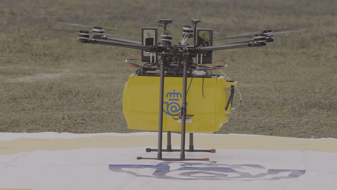 Correos prueba sus drones para el reparto de mercancías