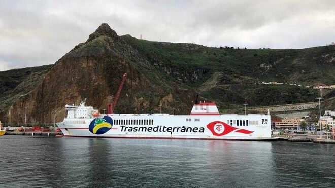 Nace la Comisión para compensar el sobrecoste del transporte de mercancías a Canarias