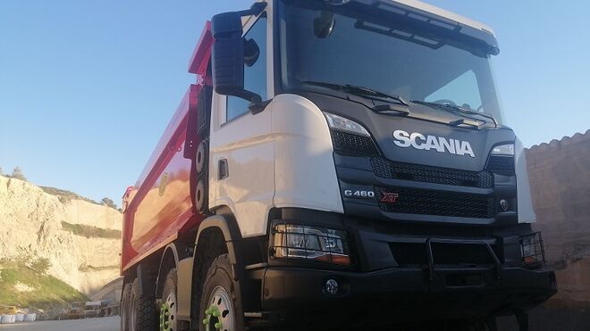 Scania entrega un camión Heavy Tipper a Gravera Can Herráez