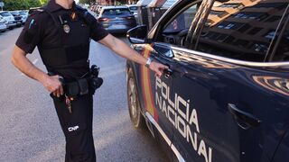 Dos hombres, sorprendidos por robar combustible de un camión en Valladolid