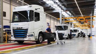 DAF inaugura su planta de montaje de camiones eléctricos