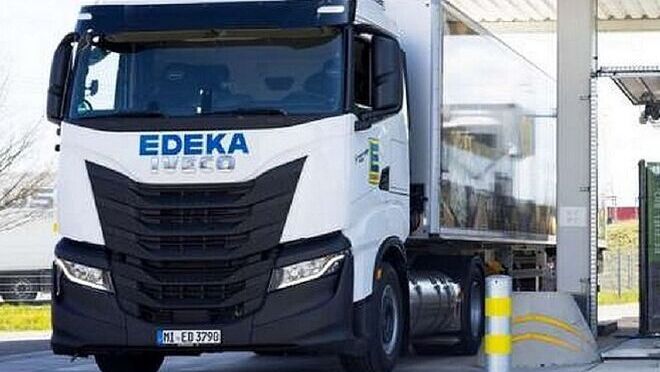 Iveco convertirá los 700 camiones de la cadena de supermercados Edeka a gas natural