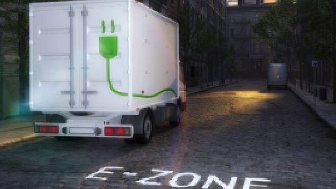 Camiones eléctricos cargarán baterías en marcha