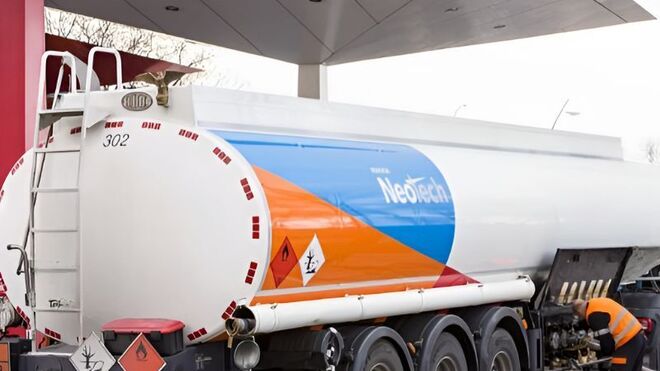 La AOP publica una guía para la descarga de combustible en estaciones de servicio