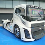 Goodyear y Volvo presentan el camión más rápido del mundo: el Volvo Iron Knight