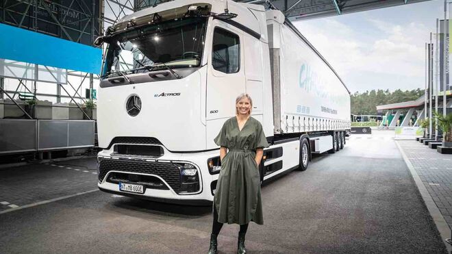 Mercedes-Benz anuncia un "nuevo estándar" con el eActros 600 y sus 500 km de autonomía