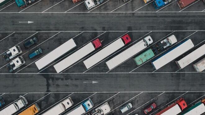 Transportes publica el mapa de los parkings seguros de camiones en España