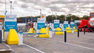 Travis y Shell recogen los puntos de recarga para camiones eléctricos de Europa en una plataforma