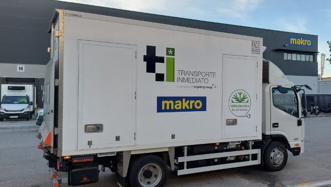 Makro incorpora 11 nuevos camiones eléctricos de JAC en sus repartos de última milla