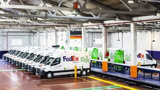 FedEx Express estrena su flota eléctrica en España con 33 Mercedes Sprinter