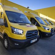 DHL Express España refuerza su última milla con la compra de 46 furgonetas Ford E-Transit