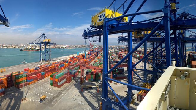 El tráfico de mercancías en los puertos crece un 1,4% en el primer trimestre